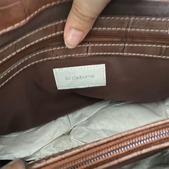 Liz Claiborne Fairbanks Large Brown Tote Bag Women's Spacious Interior - Picture 7 of 9